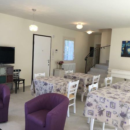 Bed and Breakfast Il Lauro San Costanzo Экстерьер фото