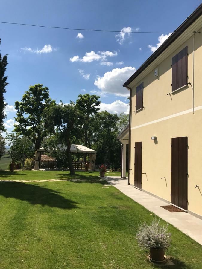 Bed and Breakfast Il Lauro San Costanzo Экстерьер фото
