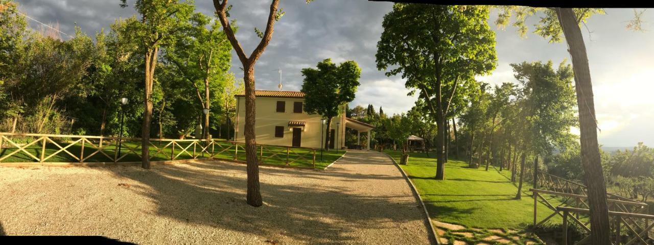 Bed and Breakfast Il Lauro San Costanzo Экстерьер фото