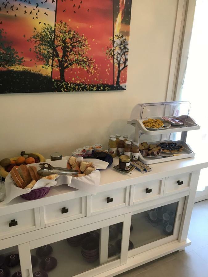 Bed and Breakfast Il Lauro San Costanzo Экстерьер фото