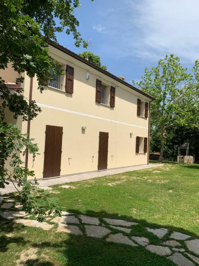 Bed and Breakfast Il Lauro San Costanzo Экстерьер фото