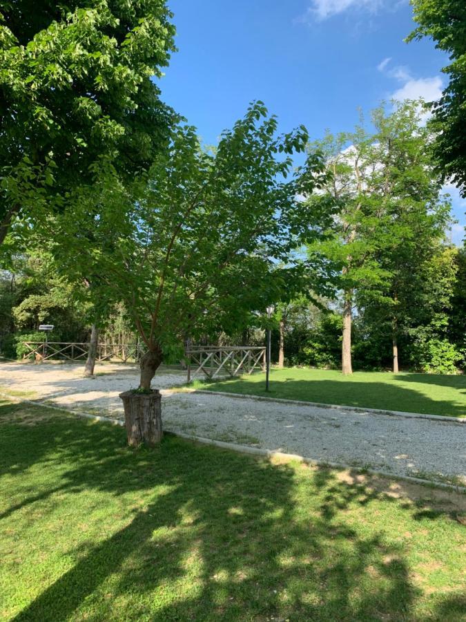 Bed and Breakfast Il Lauro San Costanzo Экстерьер фото