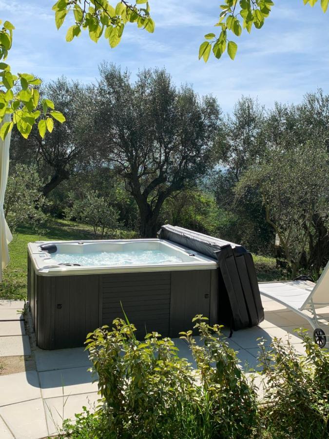 Bed and Breakfast Il Lauro San Costanzo Экстерьер фото