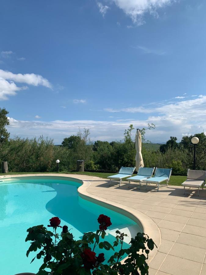Bed and Breakfast Il Lauro San Costanzo Экстерьер фото